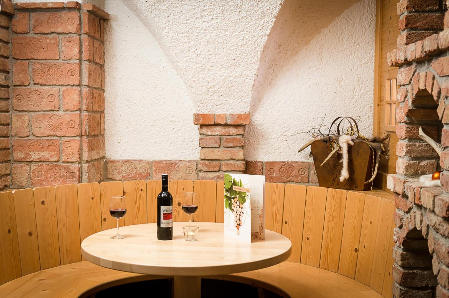 LANDGASTHOF ALMERWIRT 18/21
