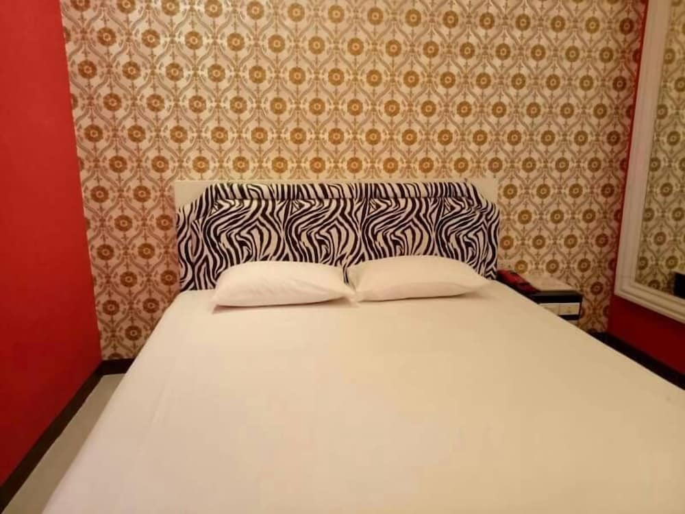 Honey Inn Hotel 15/50