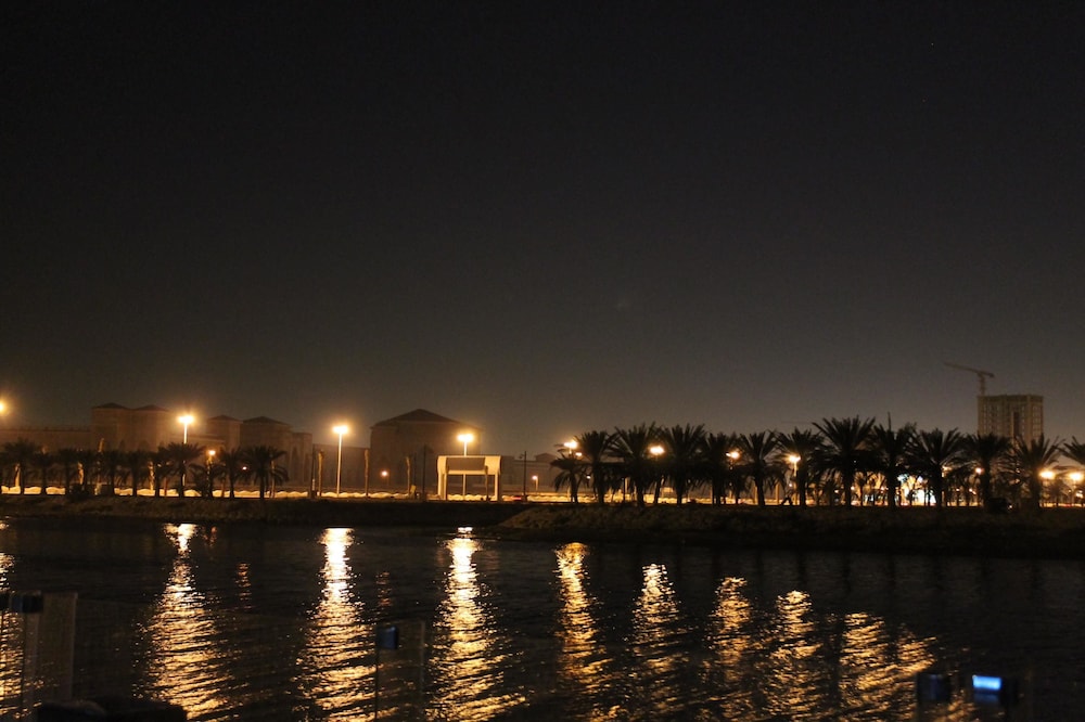 فندق جولدن توليب للأجنحة الفندقية(Golden Tulip Al Khobar Suite Hotel) 45/52