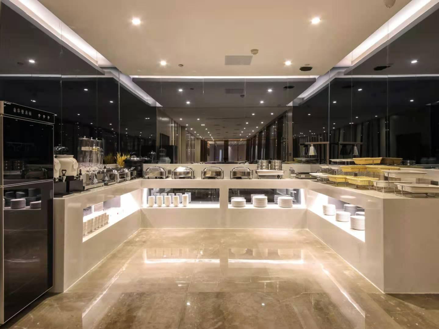 Lavande Hotel (Wuhan Guanggu Pedestrian Street ,Huake MTR Station) 12/31