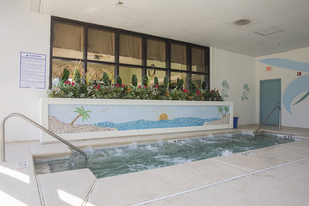 Grande Shores Ocean Resort 20/84