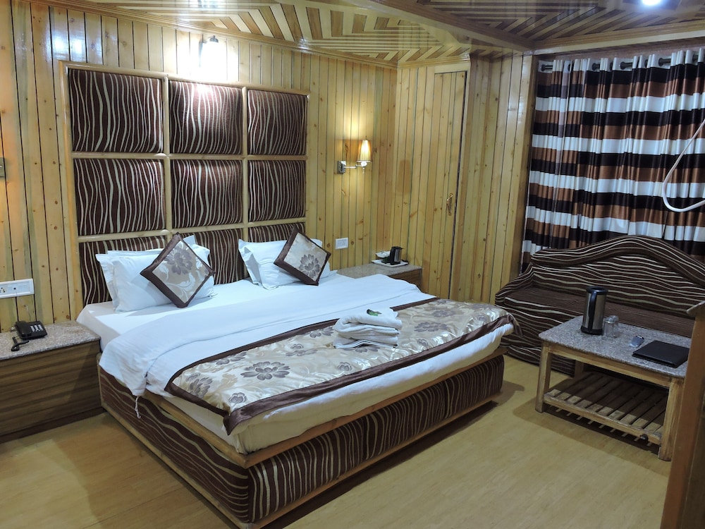 Hotel Chaman Palace 11/38