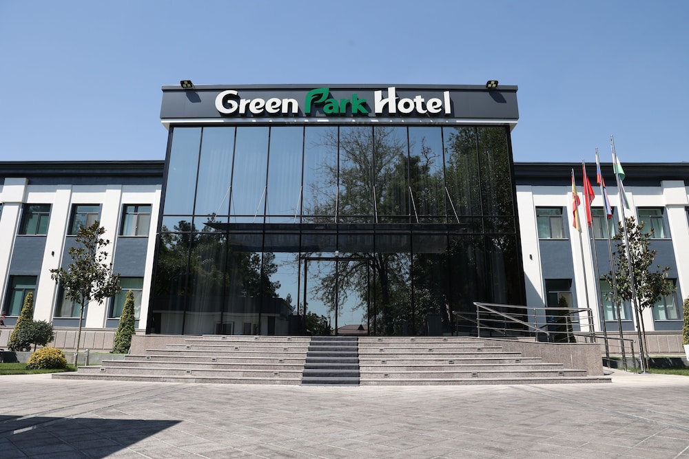 Green Park Hotel 6/67
