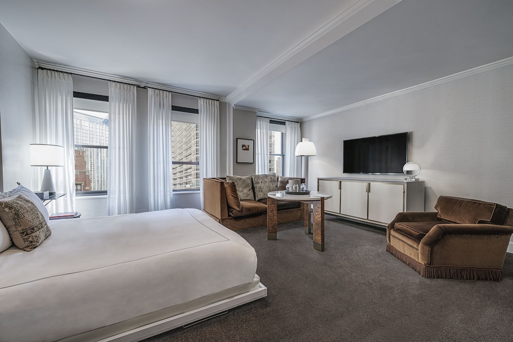 The Talbott Hotel 39/65