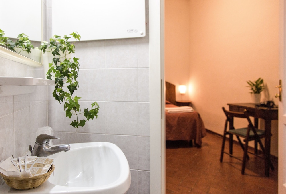 Casa Per Ferie Santo Nome Di Gesu 23/62