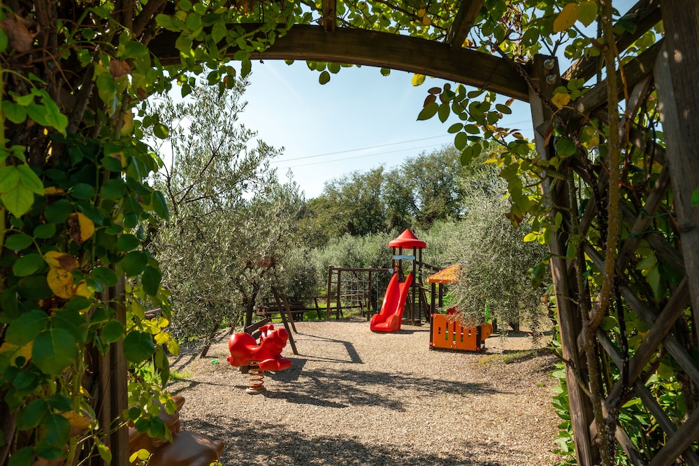 Agriturismo Vecchio Borgo Di Inalbi 23/50