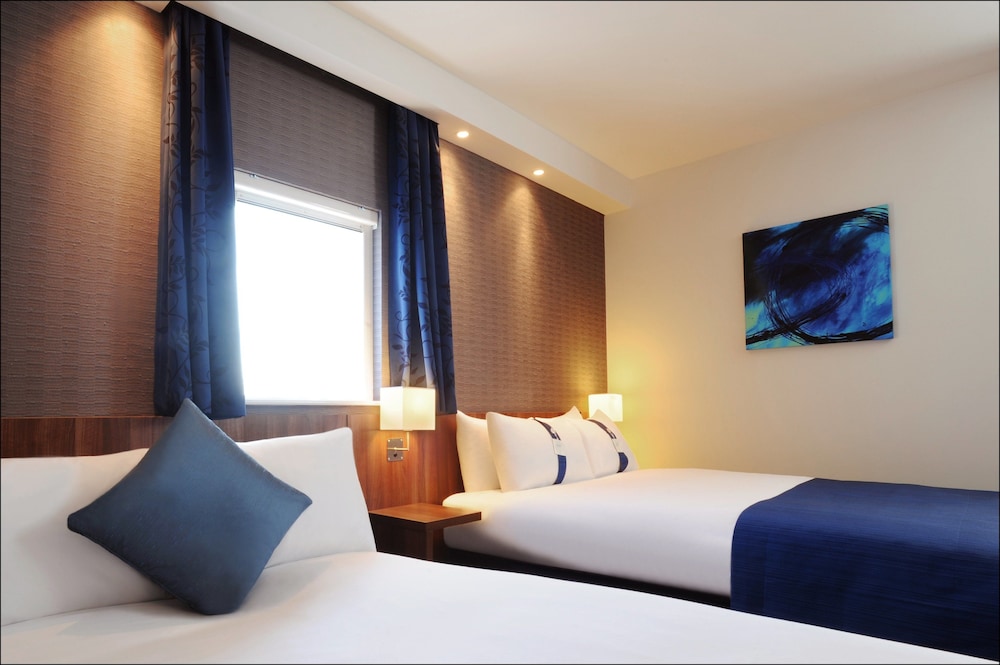 Holiday Inn Express Birmingham - Snow Hill 11/55