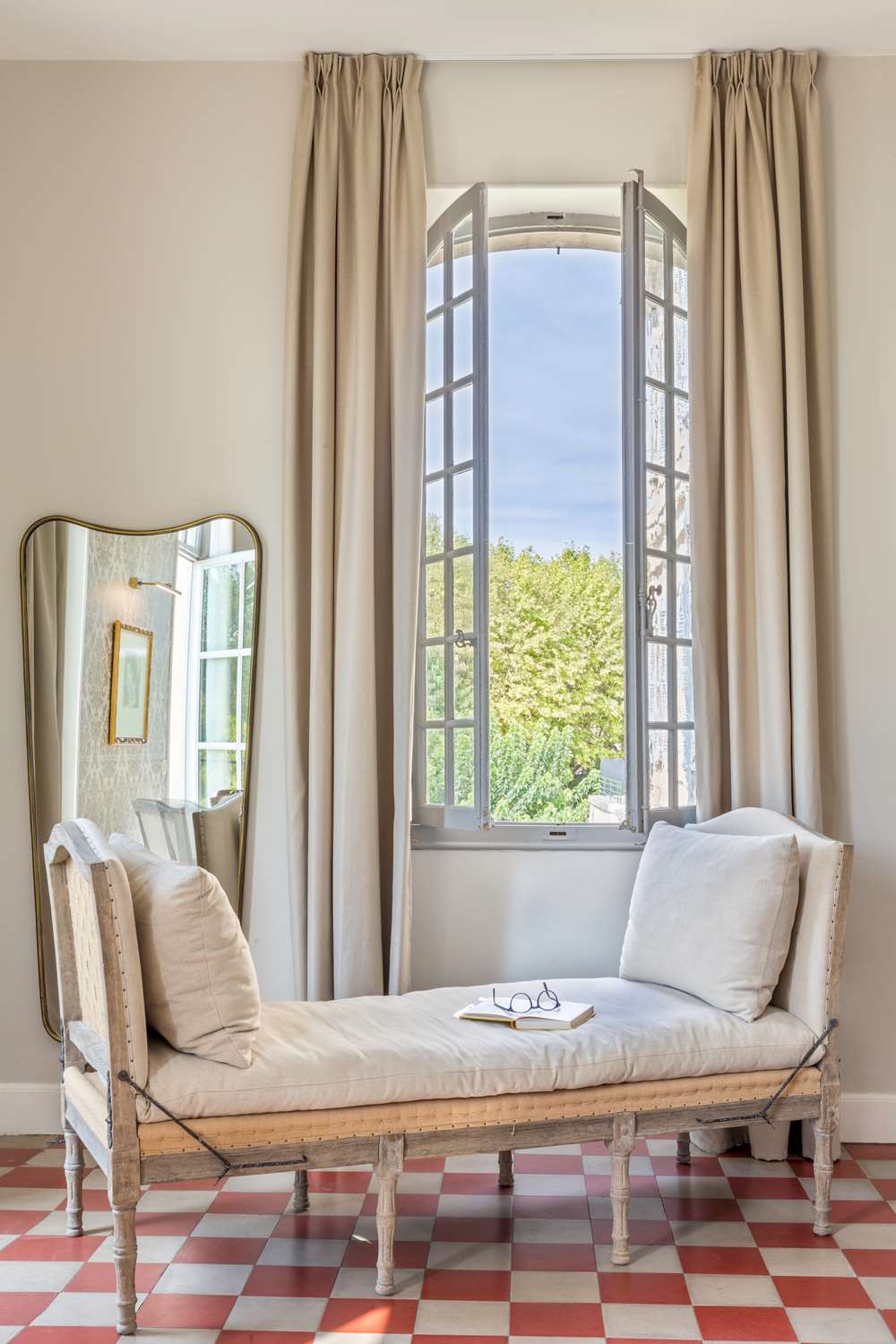 Chateau de Mazan Handwritten Collection 18/60