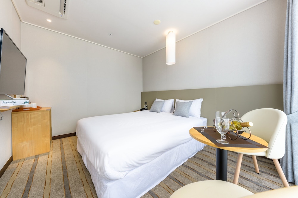 Shinshin Hotel Cheonjiyeon 12/54