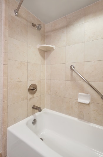 Embassy Suites Austin Central 67/67