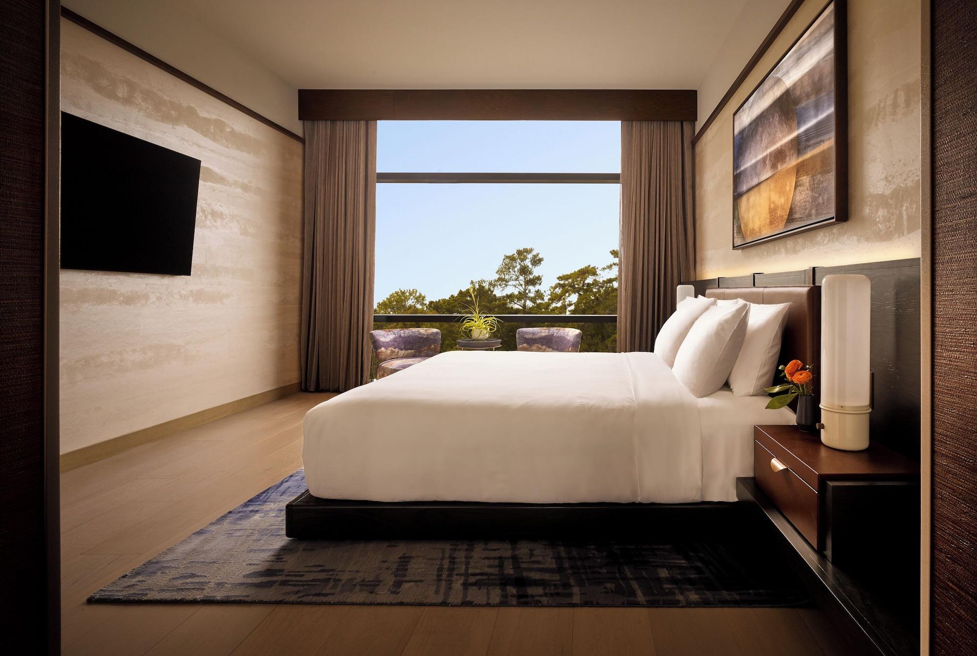 Nobu, Suite, King Bed, City View
