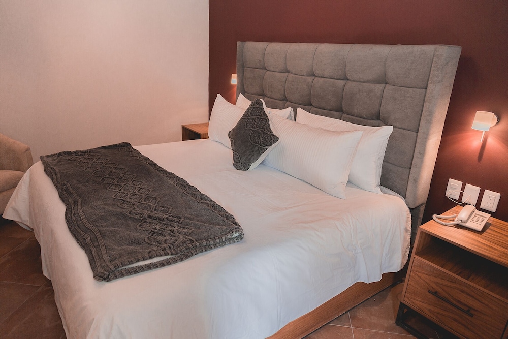 غرفة قياسية بسرير كينج بشرفة، Casa Eva Hotel Boutique 6/10