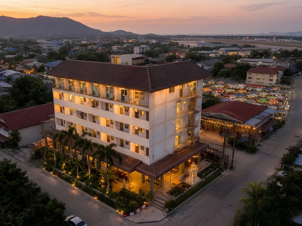 SCN City Hotel 5/50