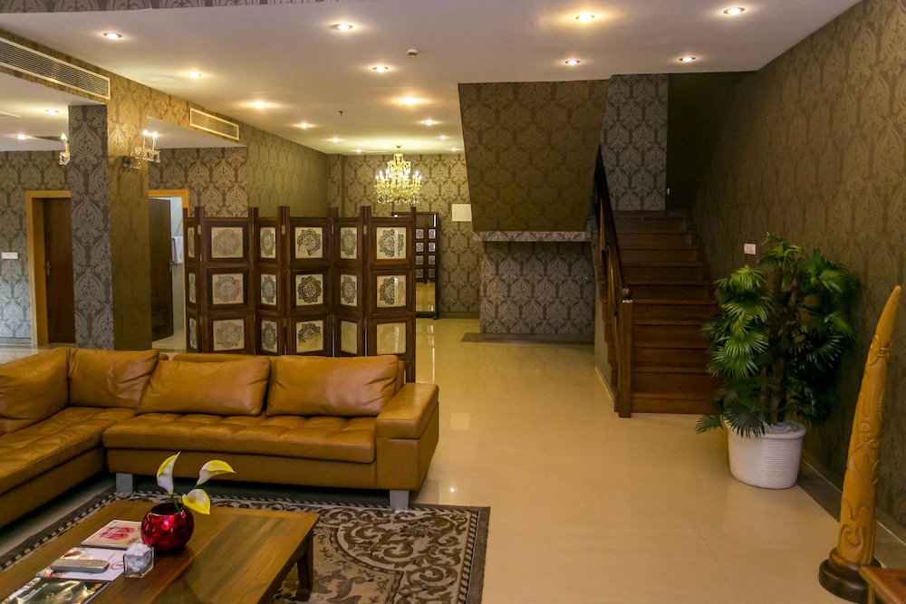 Lagos Oriental Hotel 51/74