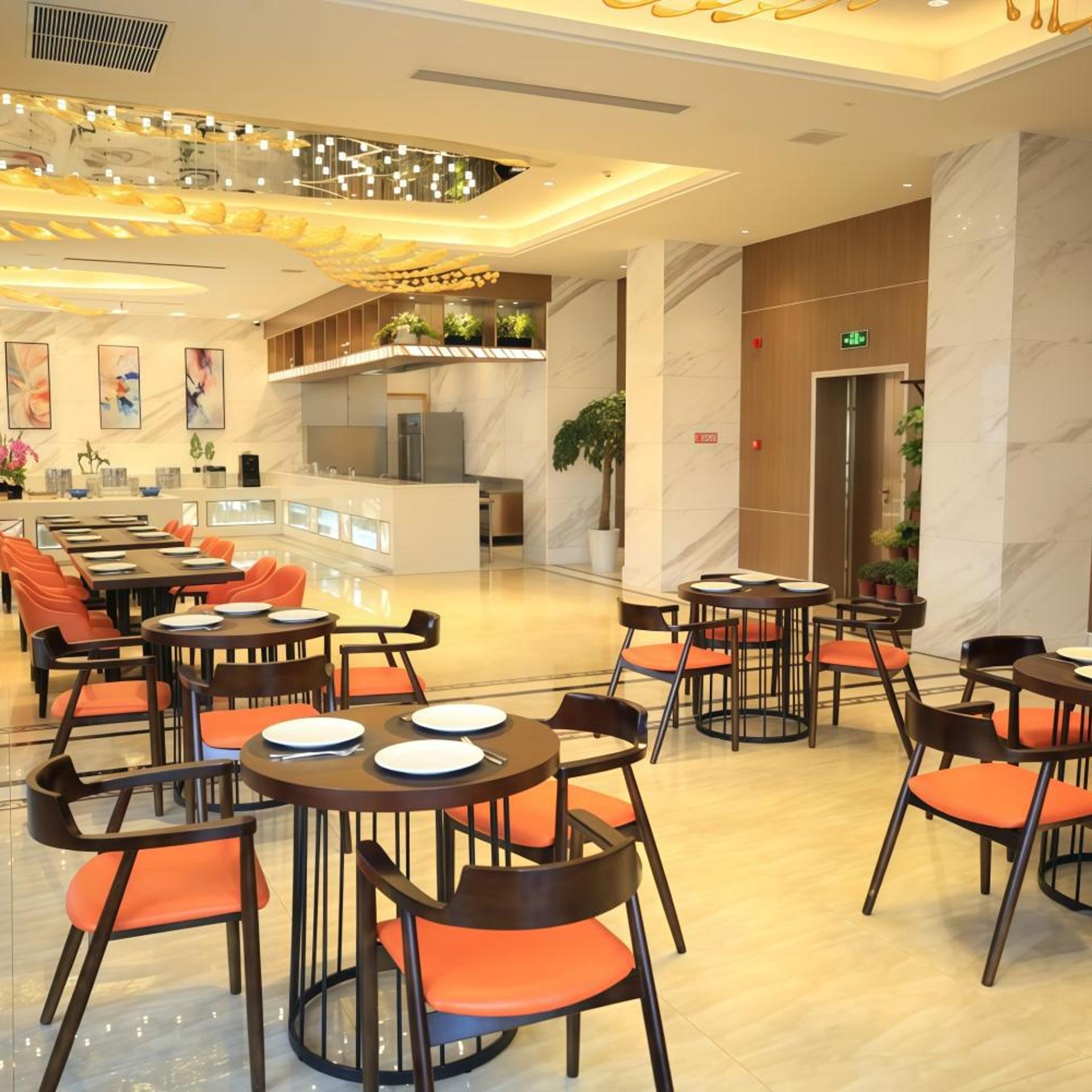 Huhua International Hotel (Shanghai Songjiang) 28/35