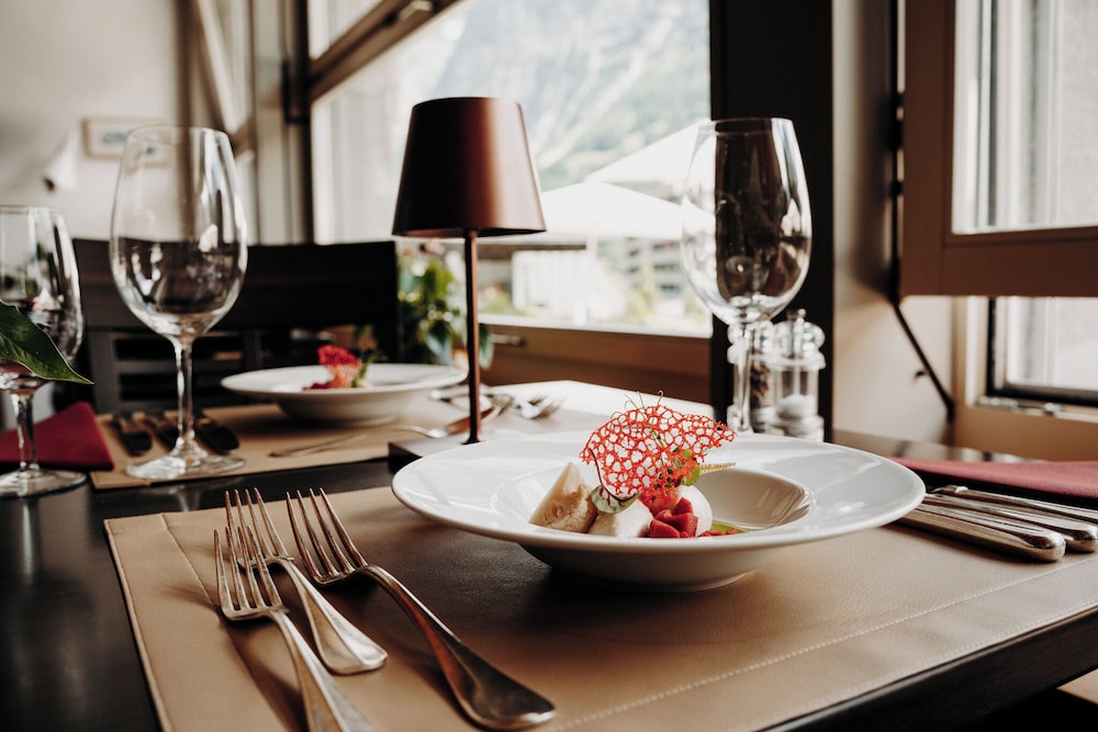Parkhotel Schoenegg 34/50