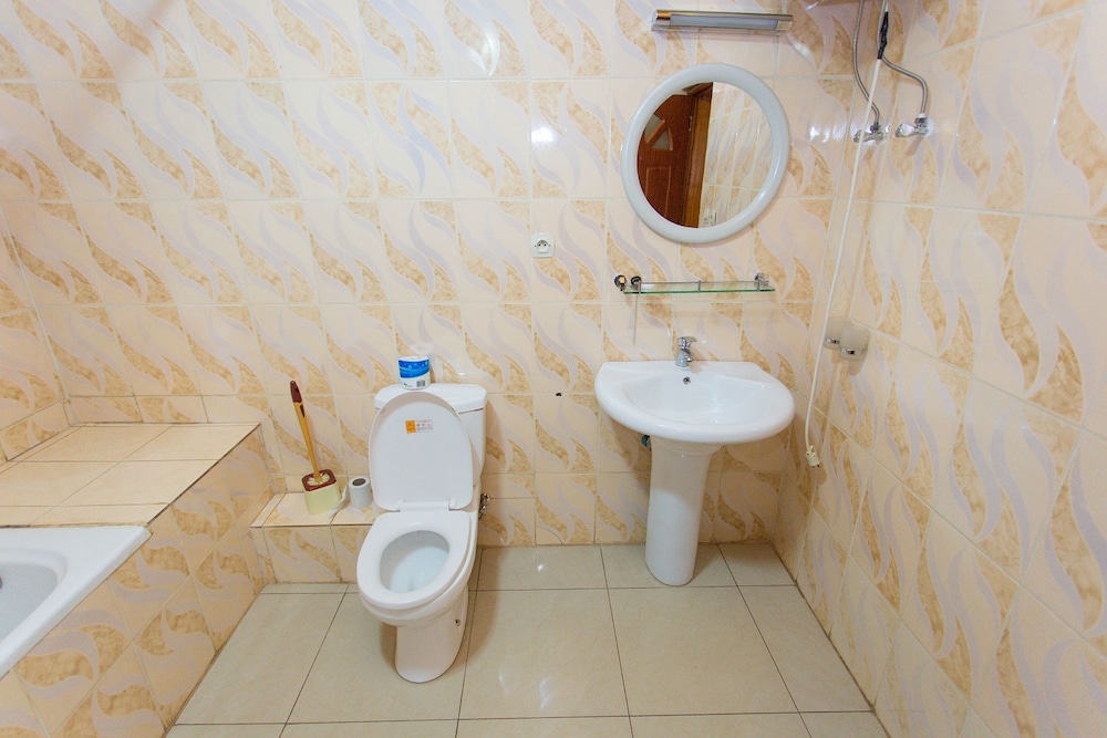 Civitas Hotel 20/20