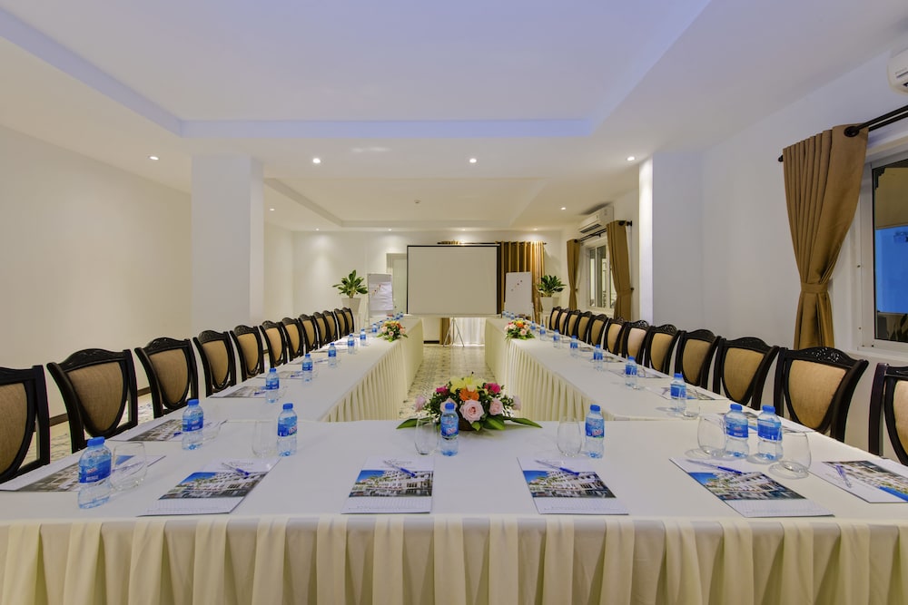 Hoi An Rosemary Boutique Hotel And Spa 37/50