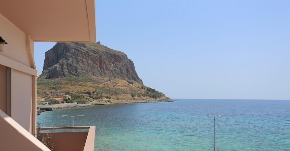 Aktaion Hotel 42/50