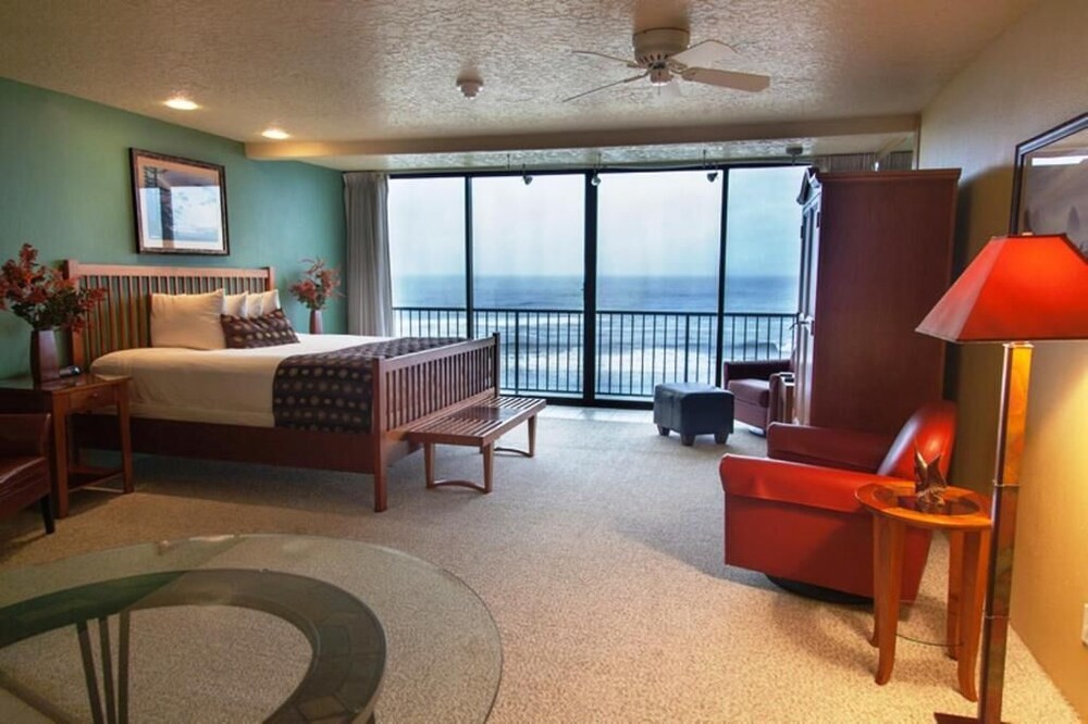 Inn At Spanish Head 27/50