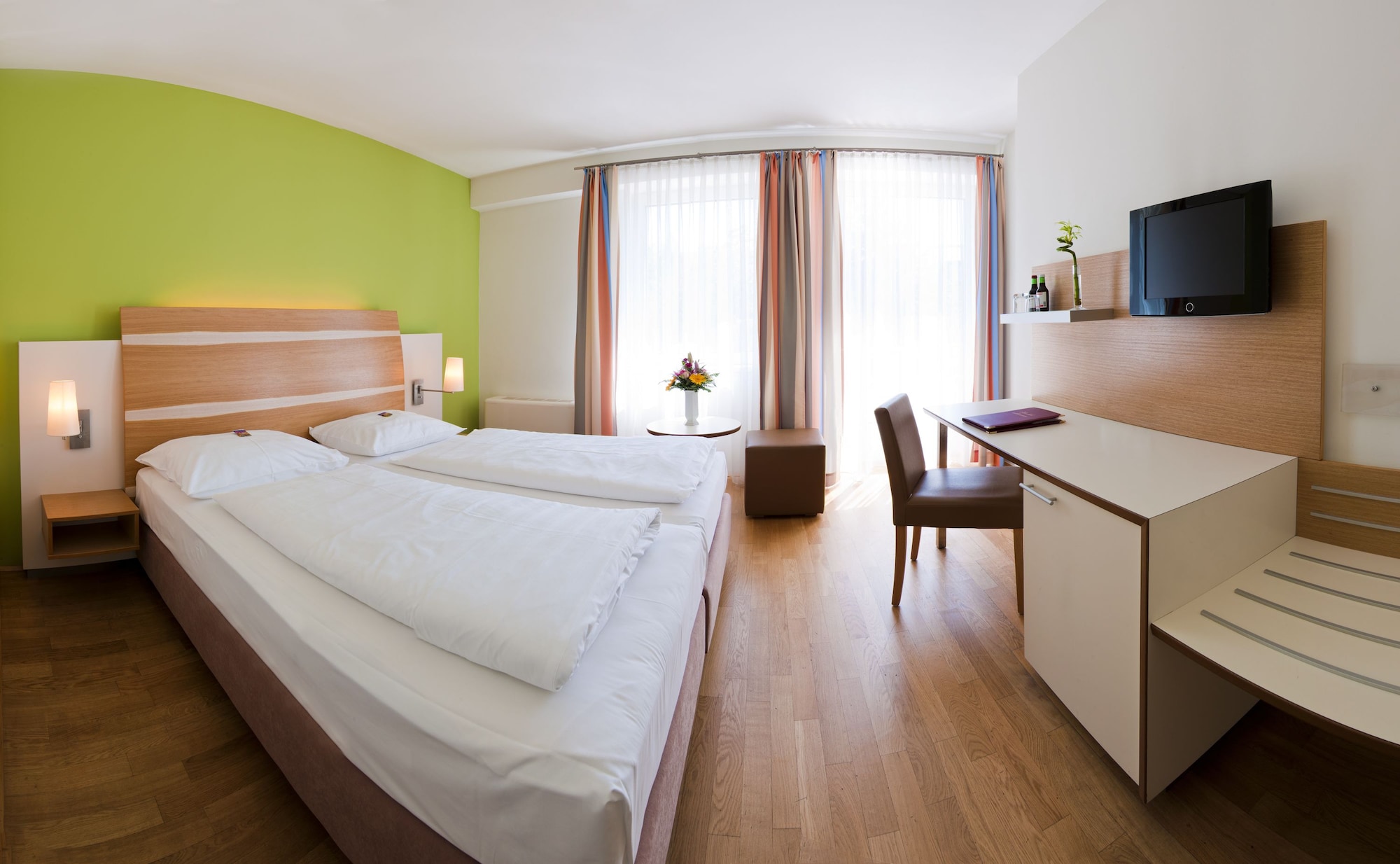 غرفة كلاسيكية بسريرين منفصلين، arte Hotel Wien Stadthalle 3/10