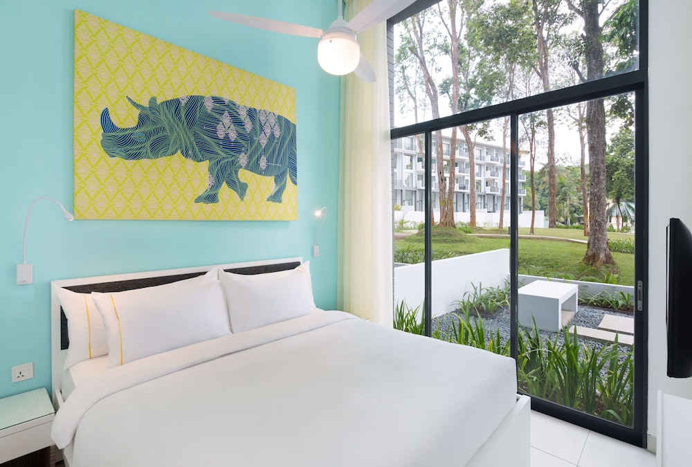 Cassia Bintan 15/71