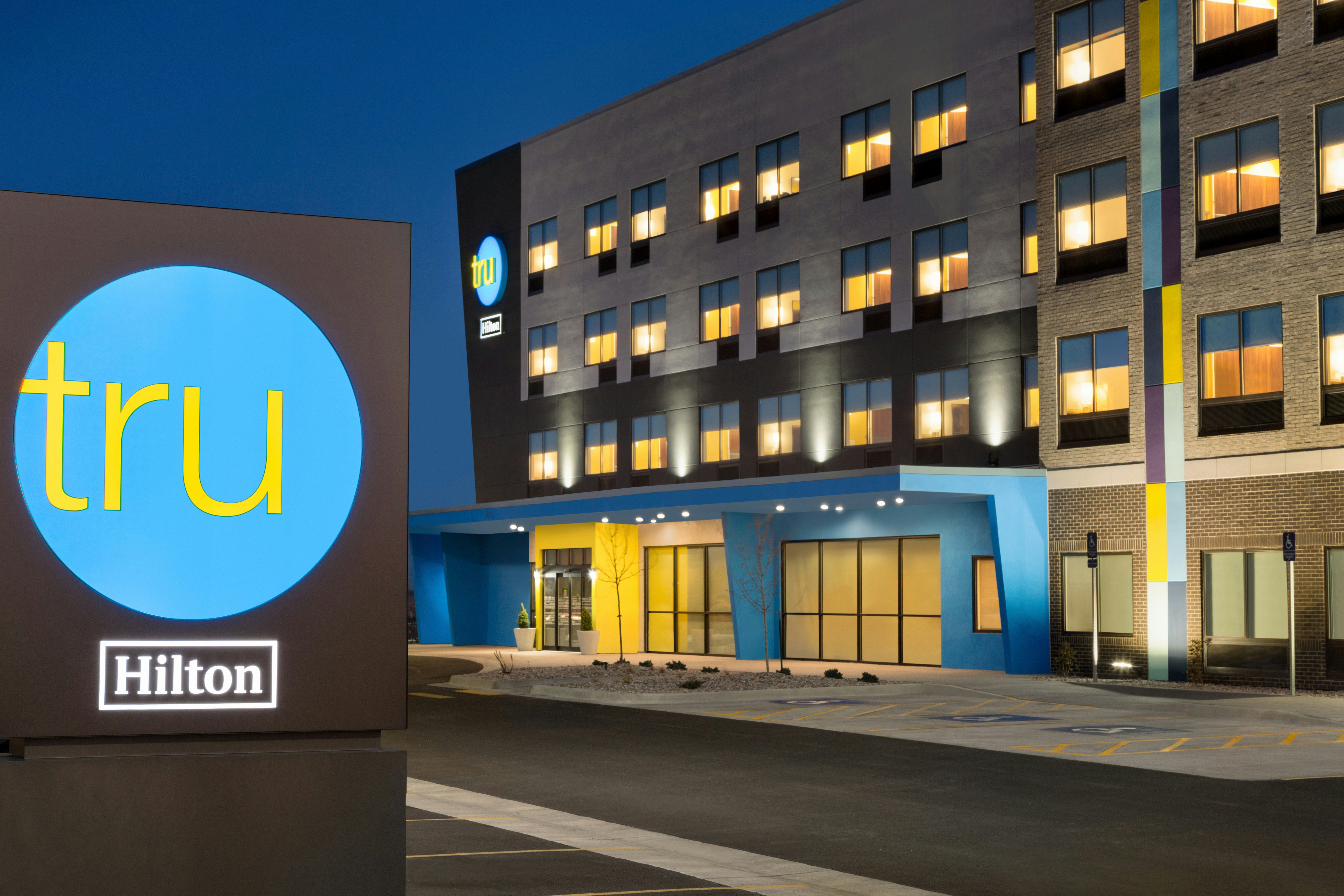 TRU BY HILTON CHEYENNE
