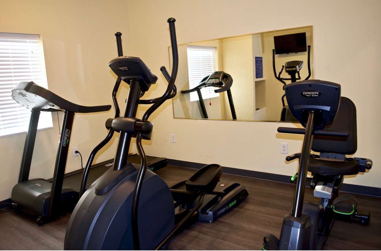 Days Inn & Suites By Wyndham Augusta Near Fort Gordon 5/12