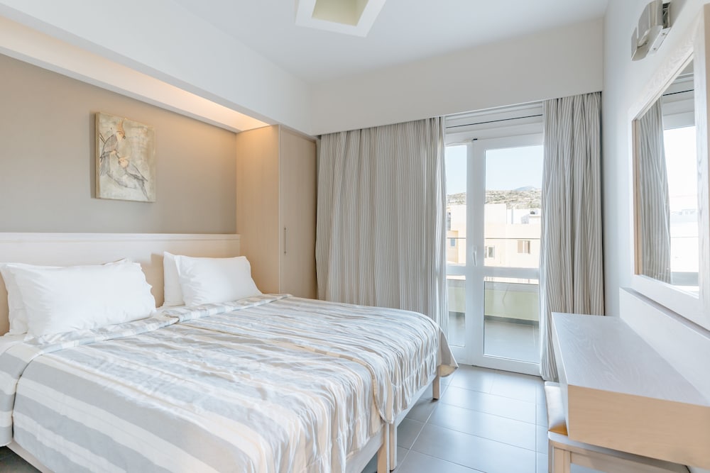 Palm Beach Apartment 17/60