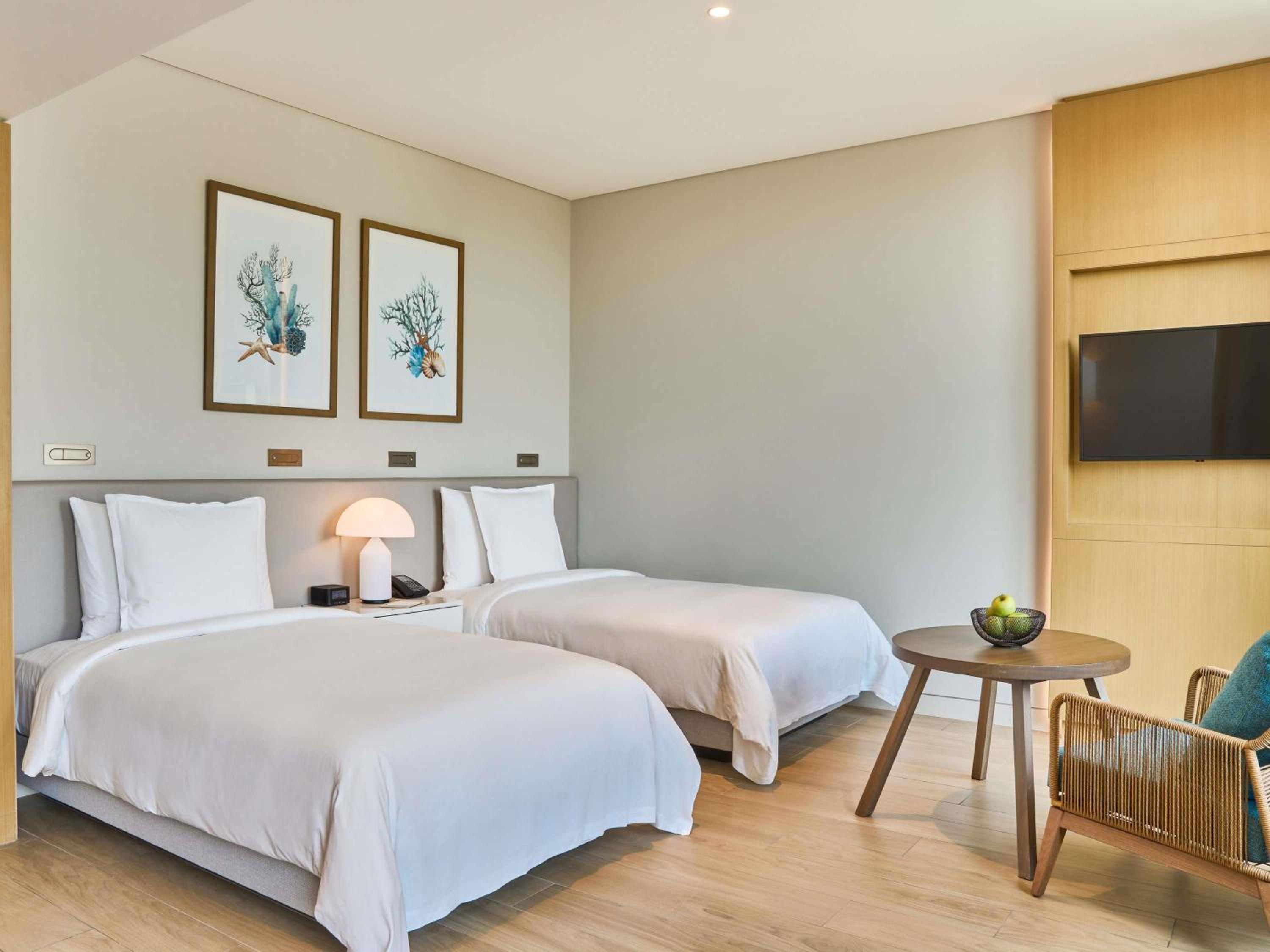 Junior Suite, Single, Twin Beds, Beach Front, Terrace