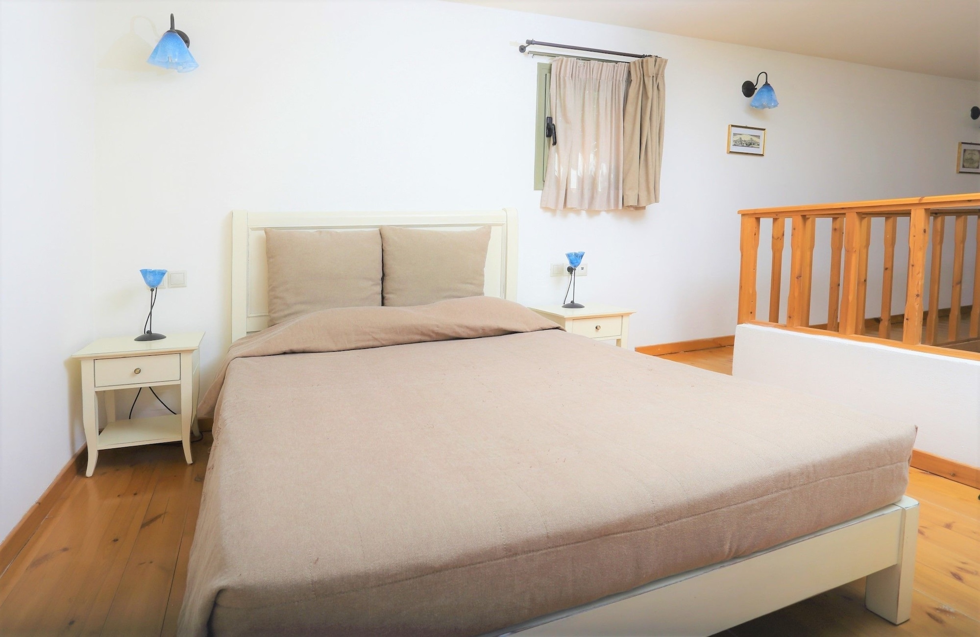 Vita, Villa, 1 Double and 1 Single Bed, Sofa