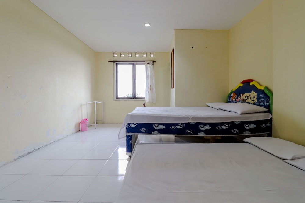 Hotel Kayu Manis by ZUZU 26/48