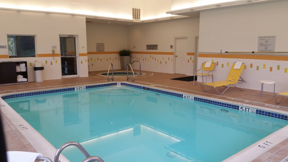 Fairfield Inn Suites Butler 30/50