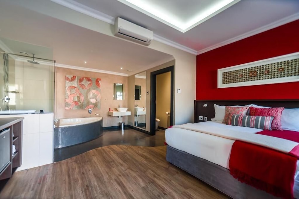 HOTEL SAVOY 15/50