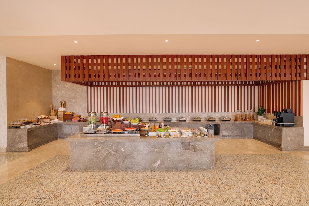 Hotel Lemon Tree, Premier, Kathmandu 10/81