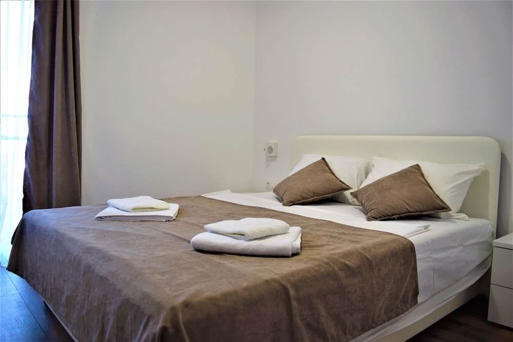 Martinovic Rooms 8/41
