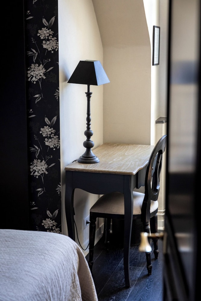 Hotel Du Mail 26/51