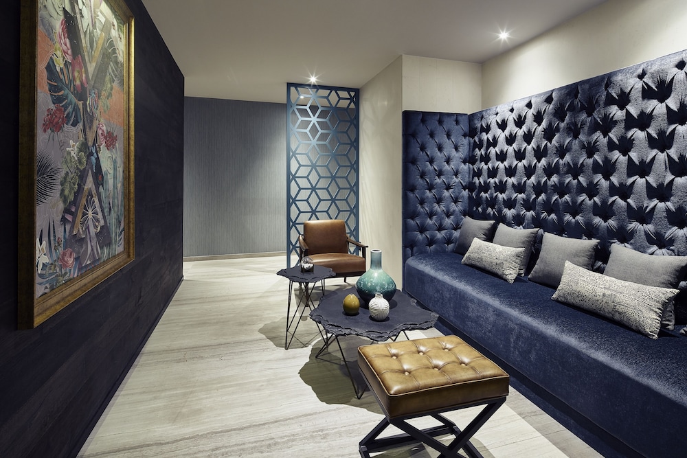 Frida Boutique Stays by Viadora 23/43