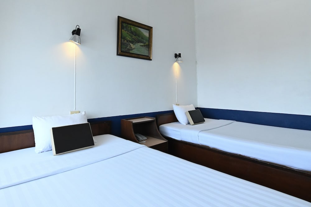 The Krungkasem Srikrung Hotel 32/65