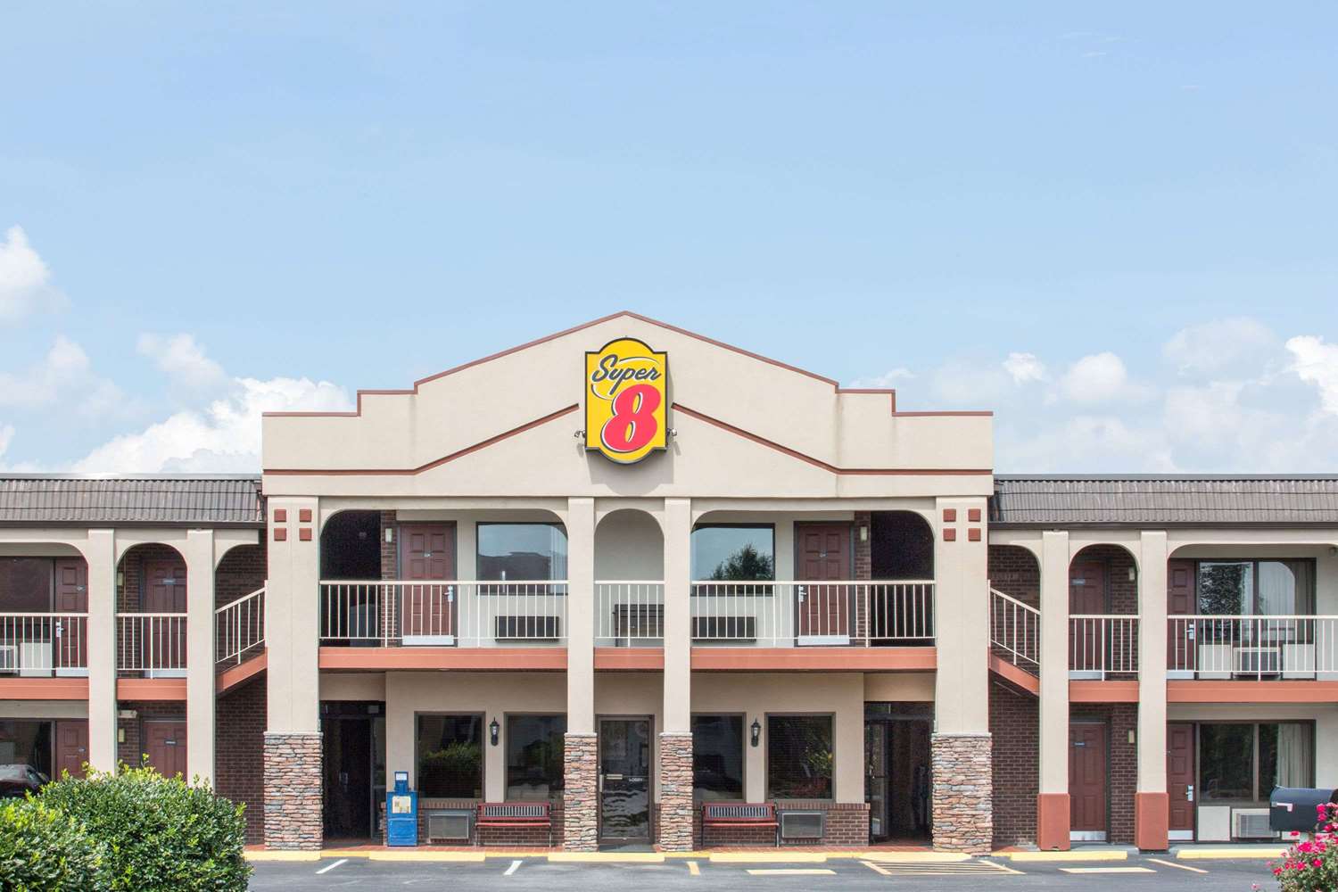Super 8 by Wyndham Wytheville 1/10