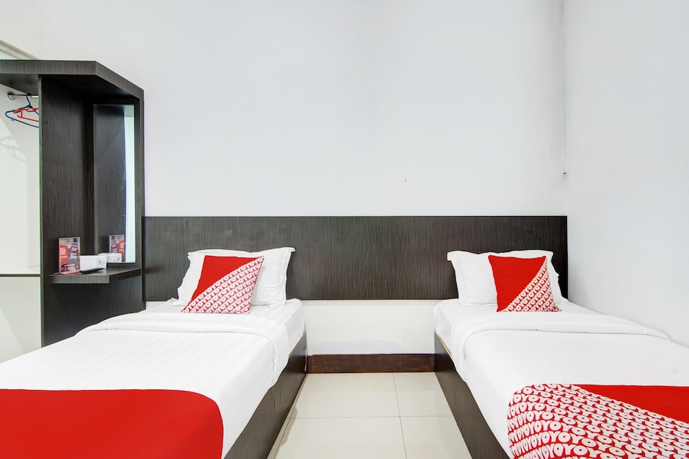 Hotel O Bukittinggi near Jam Gadang formerly New Aedo 24/56
