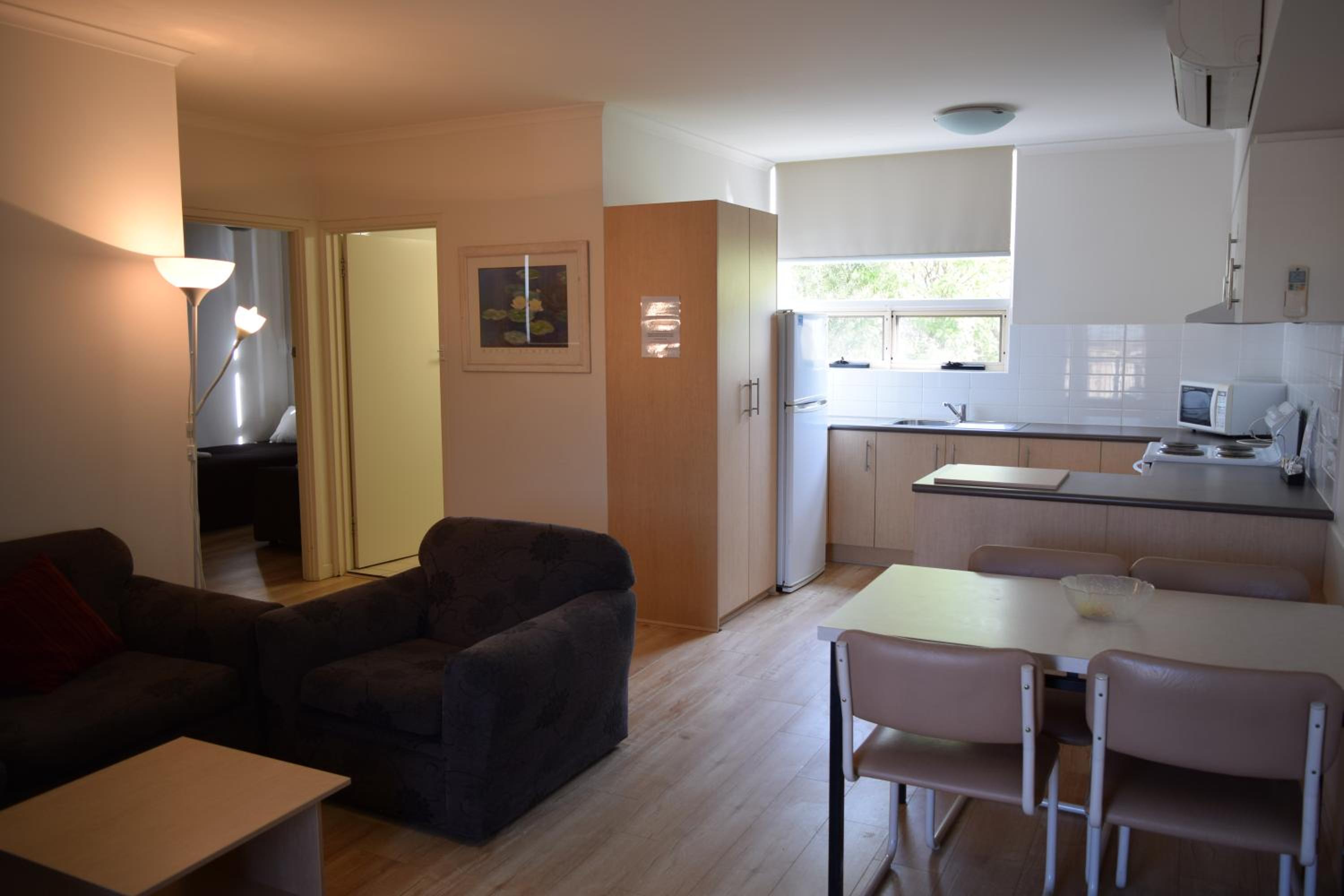 Glenelg Holiday Apartments- Corfu 13/20