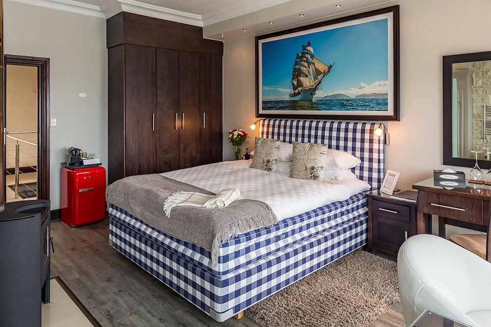Head over Hills Luxury Retreat 5/50