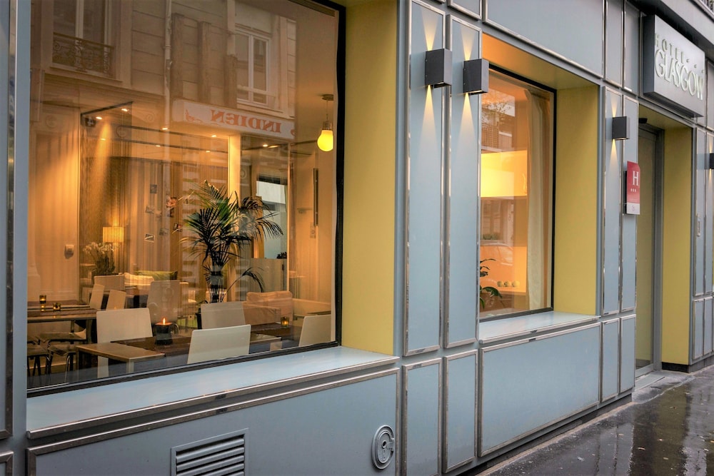 Hotel Glasgow Monceau Paris 7/62