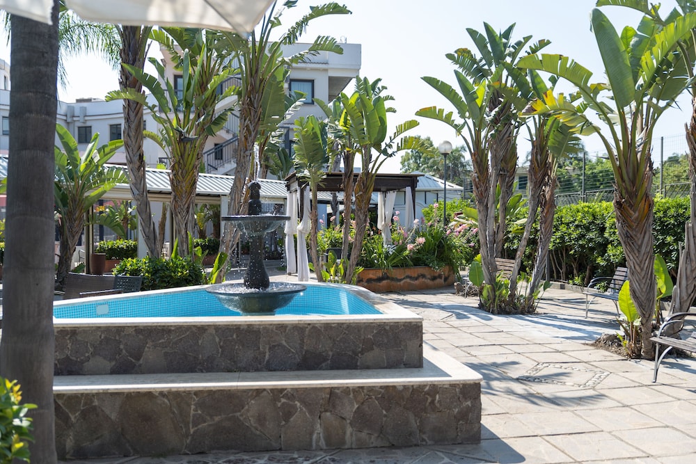 Atlantis Palace Hotel 36/50