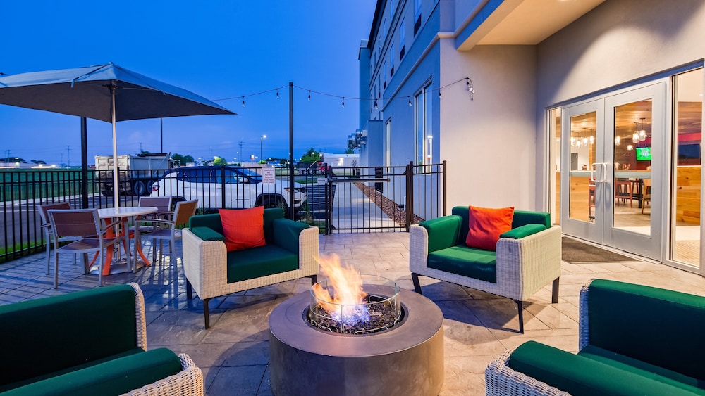 Holiday Inn - Clarksville Northeast, an IHG Hotel 44/69