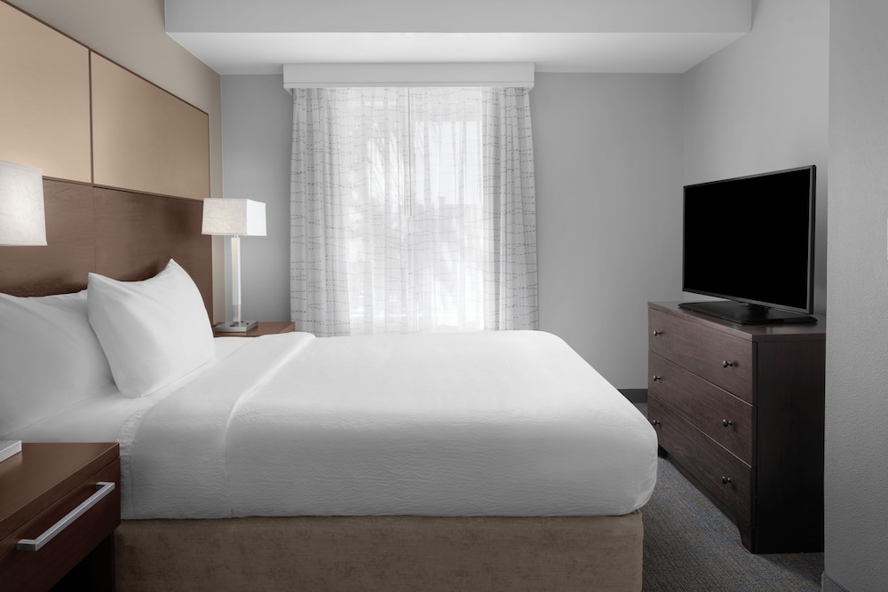 Residence Inn By Marriott Santa Clarita Valencia 16/61