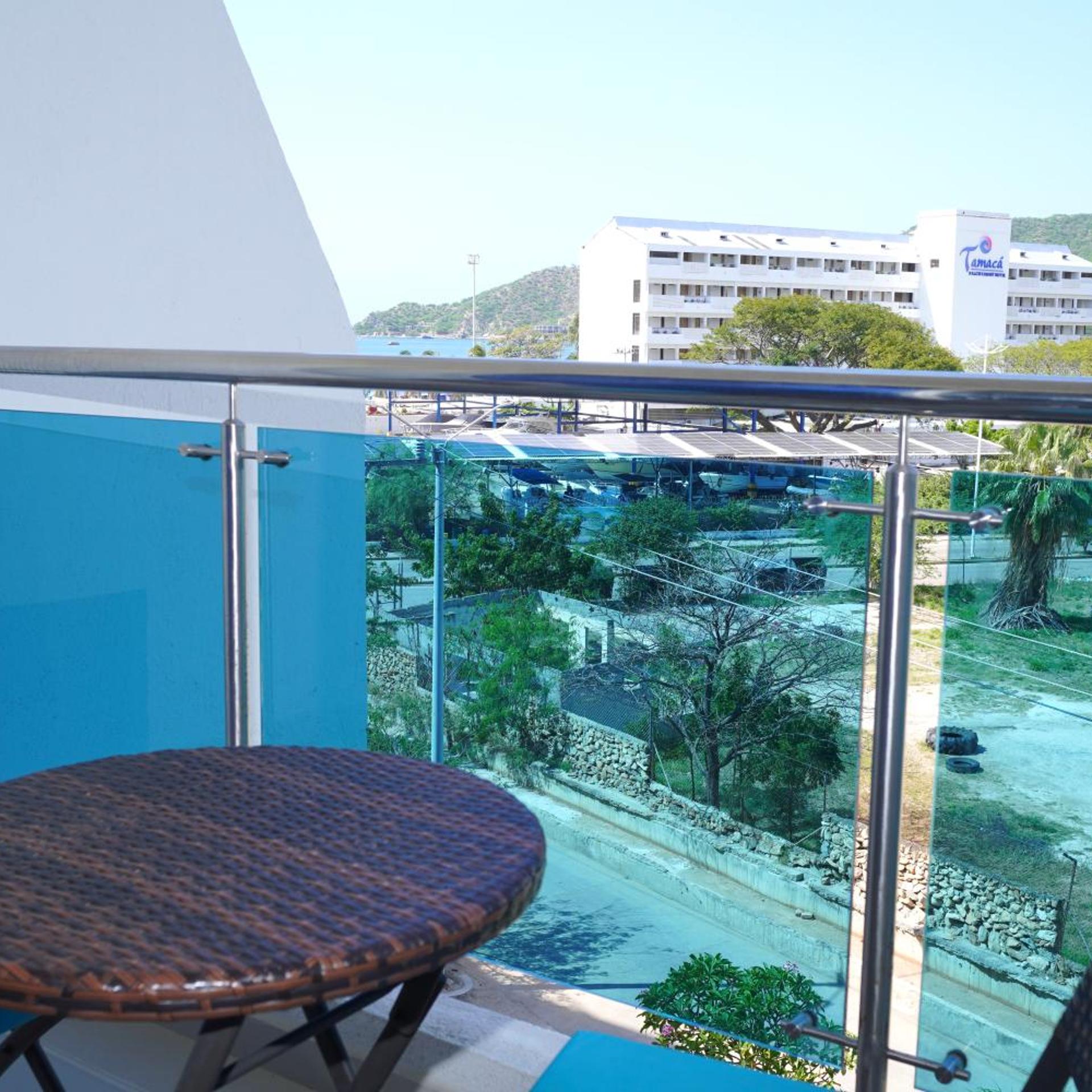 Hotel Medellín Rodadero 52/55