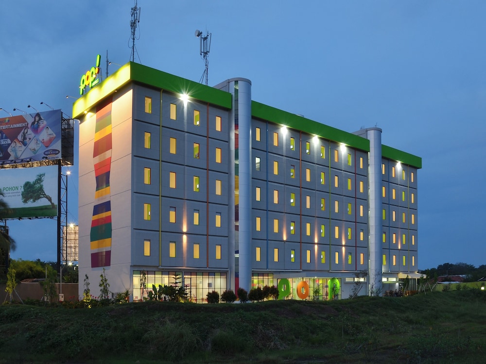 Treepark Hotel Jakarta Airport 1/30
