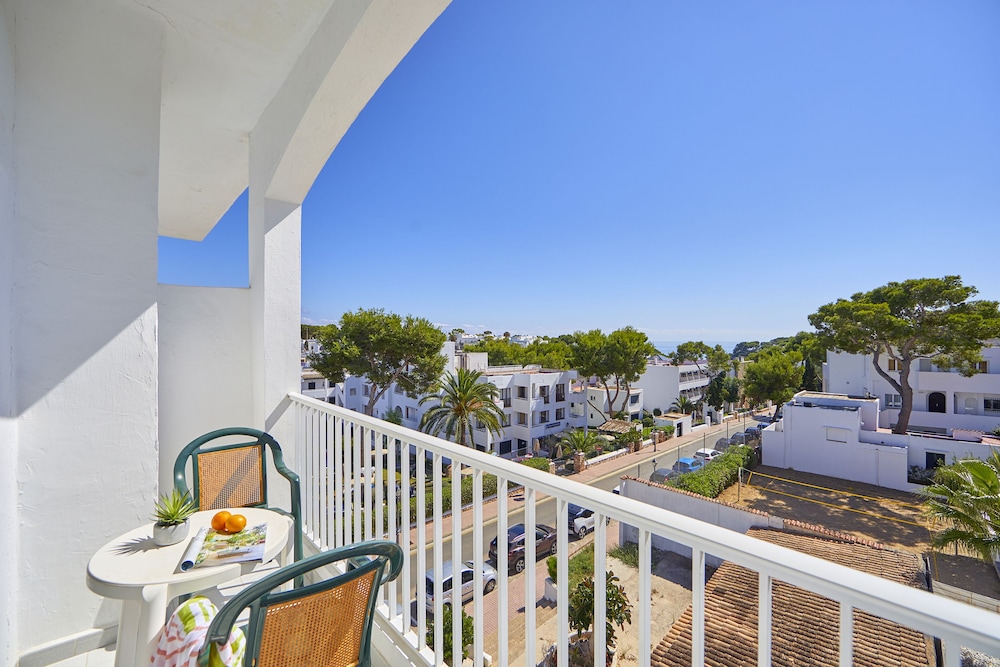 GAVIMAR ARIEL CHICO HOTEL AND APARTMENTS 2/33